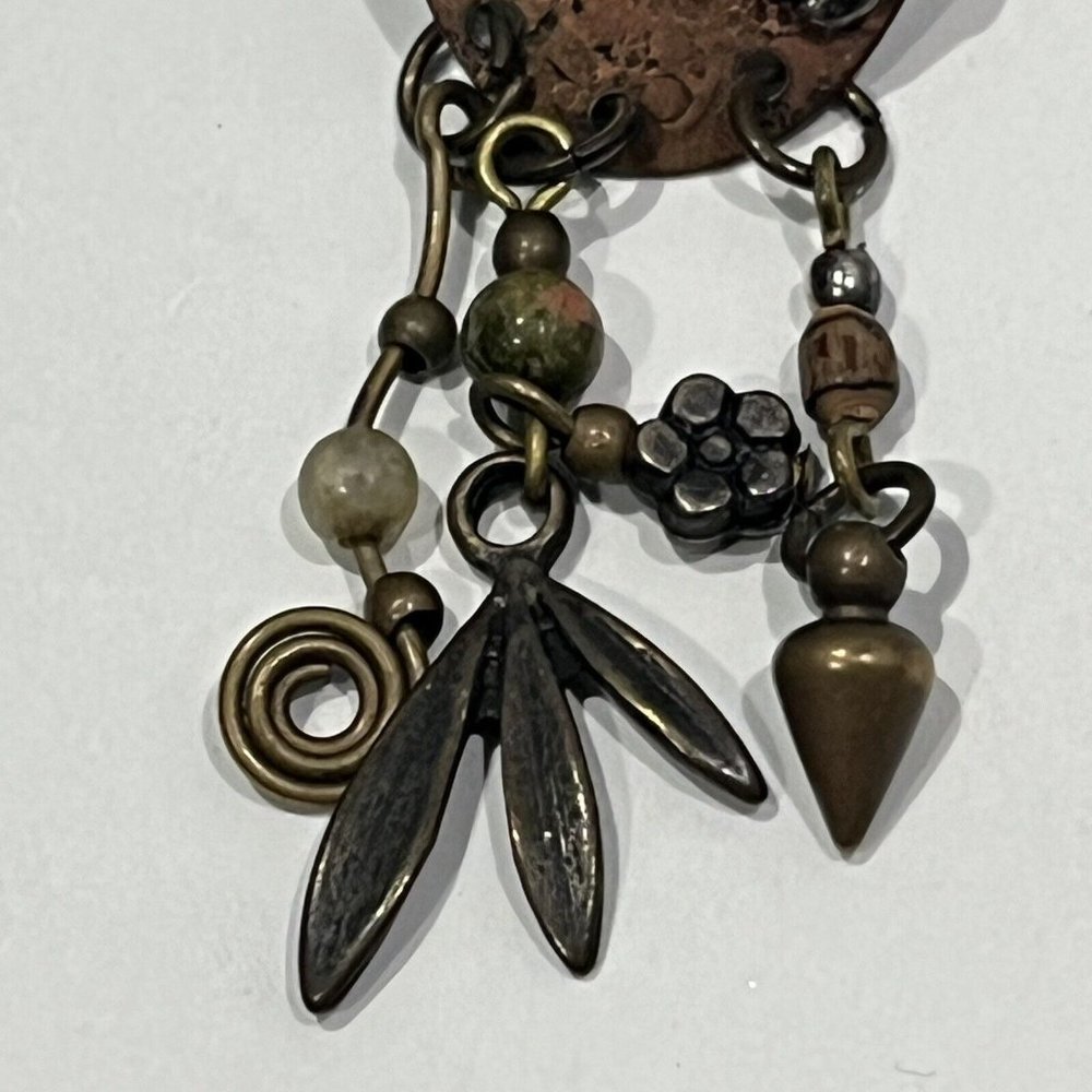 Vintage Metal Zebra Dangling Charm Earrings - Picture 8 of 12